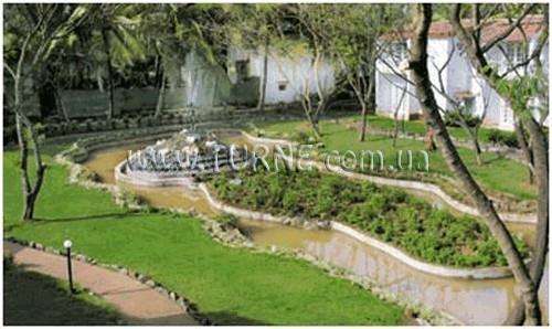 Old Anchor Dalmia Resort International Private 3* қонақ үйі