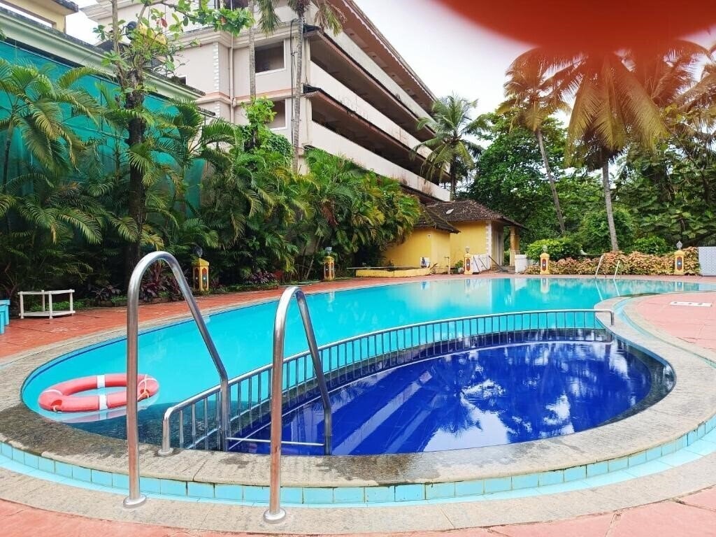Carina Beach Resort 2* қонақ үйі