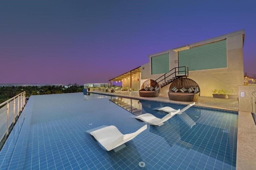 Изображение The Fern Habitat Candolim Goa 4*