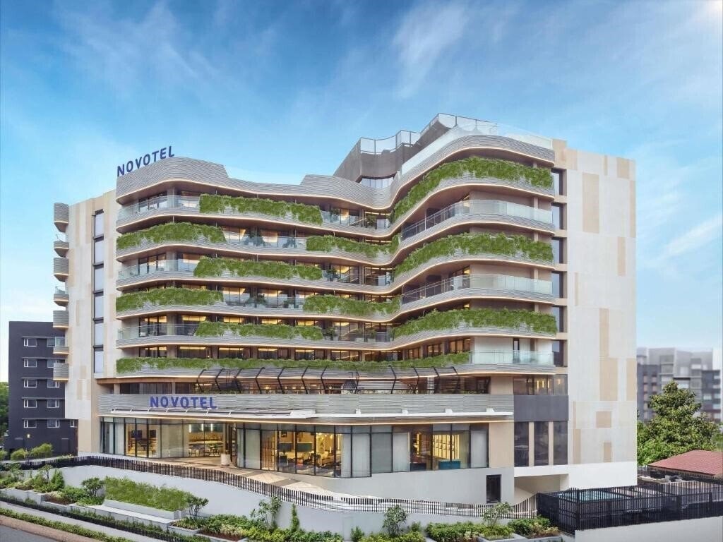 Отель Novotel Goa Panjim 5*