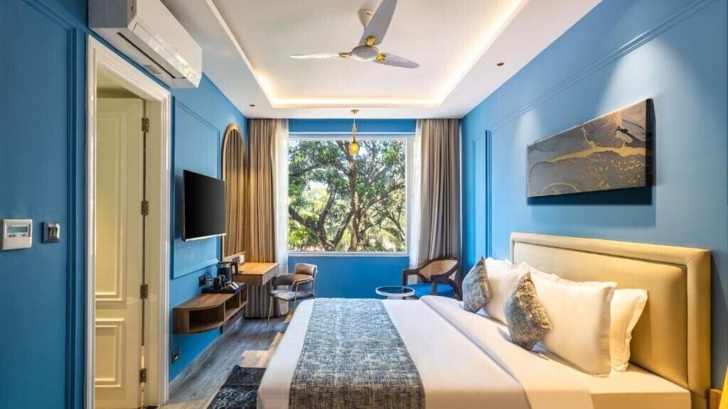 Отель Renest Calangute Goa 4*