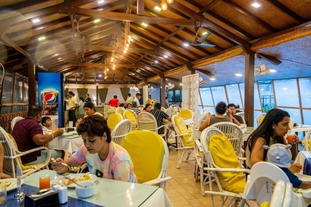 Santana Beach Resort 3* суреті