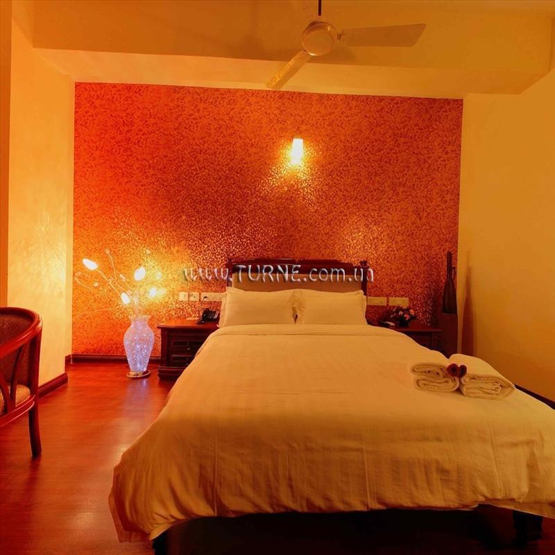 Deshadan Plaza Kochi 3* қонақ үйі