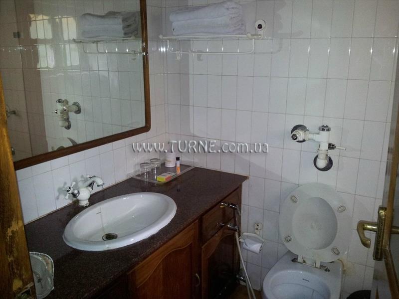 Отель Club Mahindra Kumarkom 3*