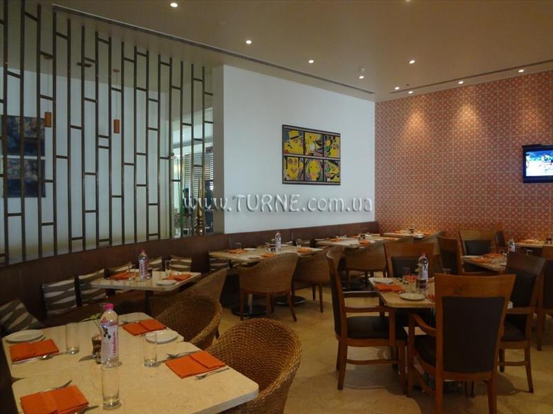 Фото The Park 4*