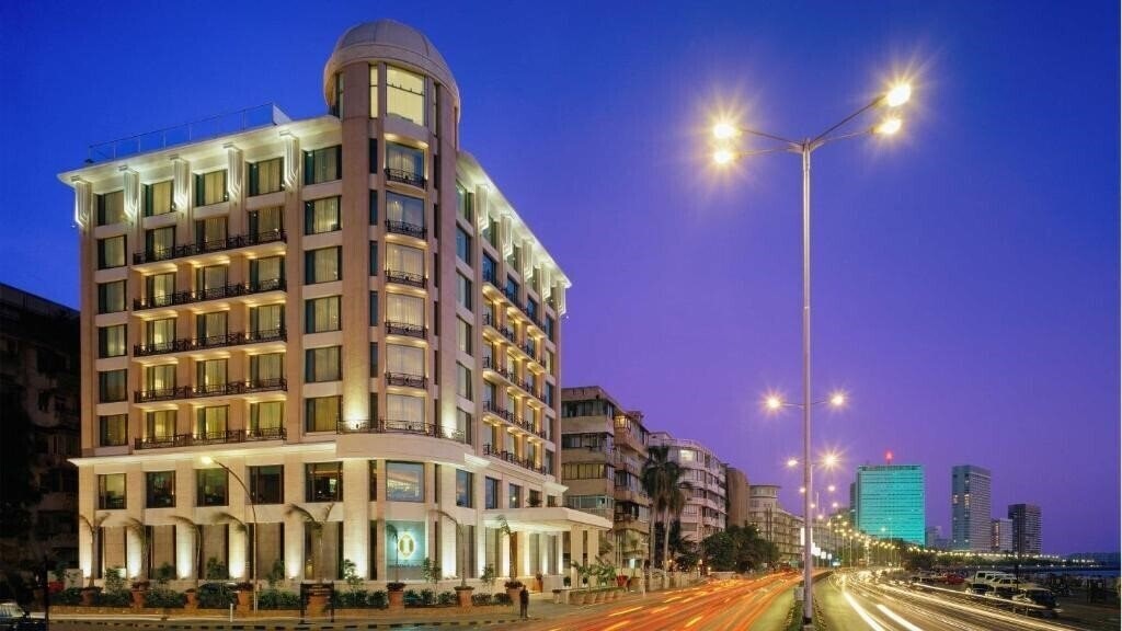 Отель Intercontinental Marine Drive Mumbai 5*