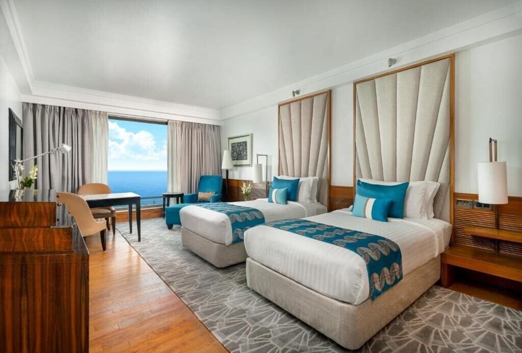 Фотография Intercontinental Marine Drive Mumbai 5*