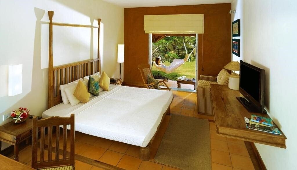 Изображение Poovar Island Resort 4*