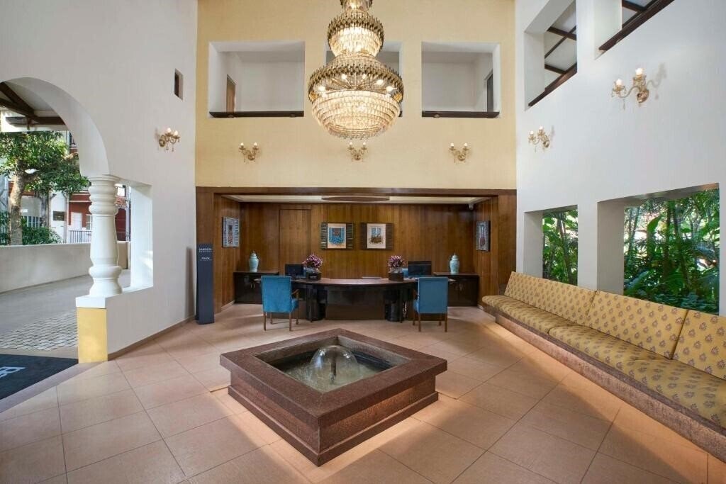 Park Inn by Radisson Goa Candolim (ex. Phoenix Park Inn) 3* суреті