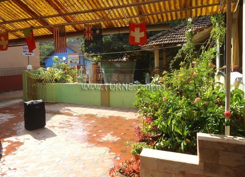 Отель Silver Lining Guest House 2*