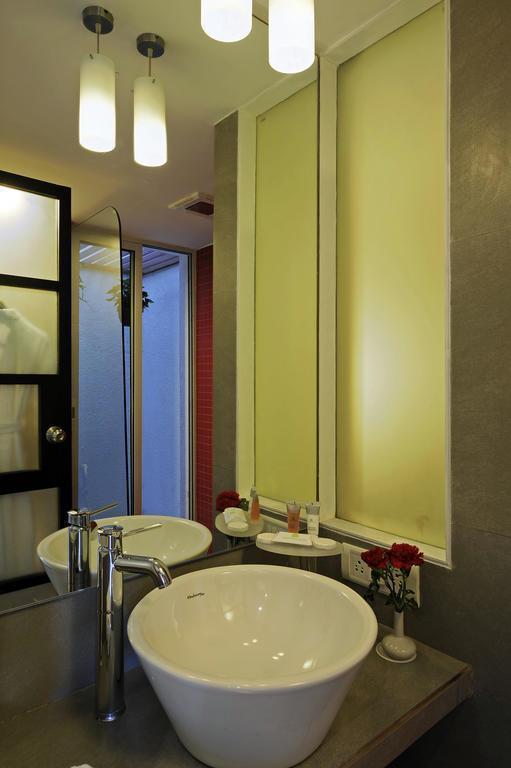 Whispering Palms 4* суреті