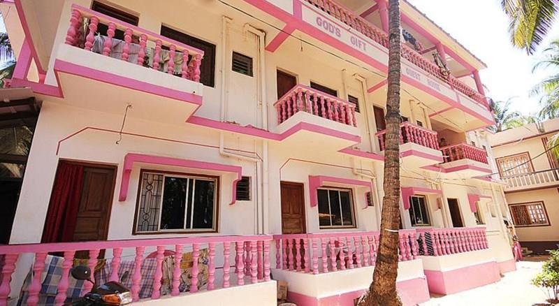 Gods Gift 2* қонақ үйі