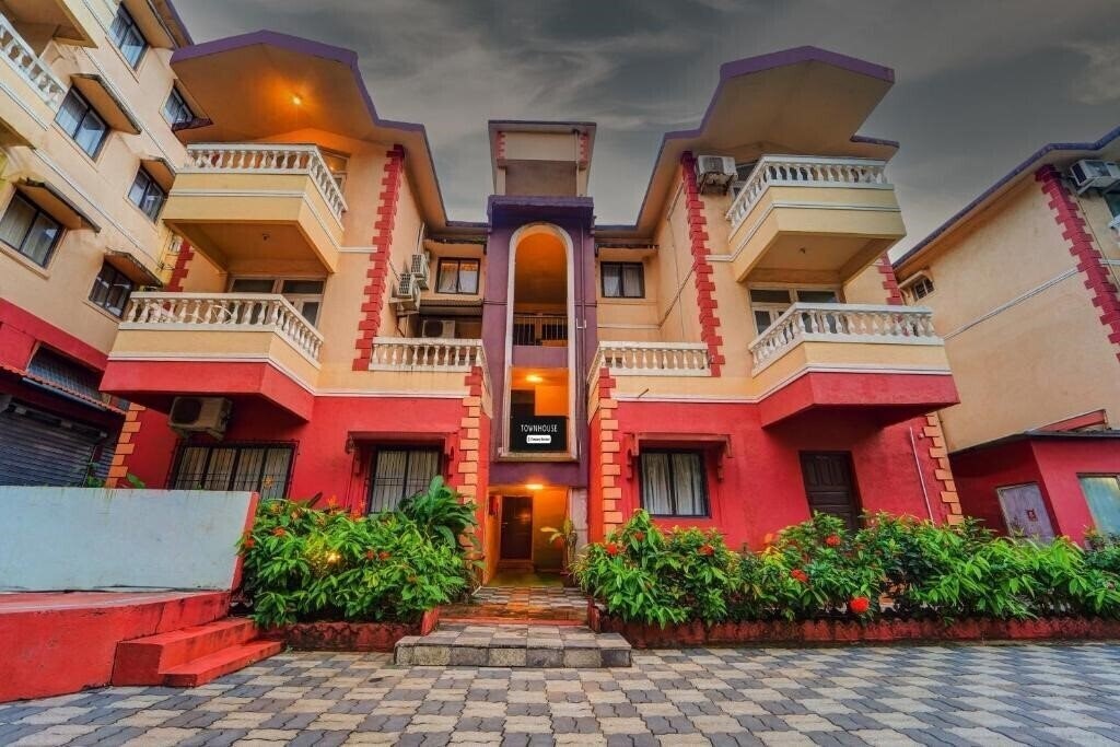 Отель Townhouse Calangute Baga Circle (ex. Super Townhouse Calangute Baga Circle, Park Avenue, Resort Park Avenue) 3*