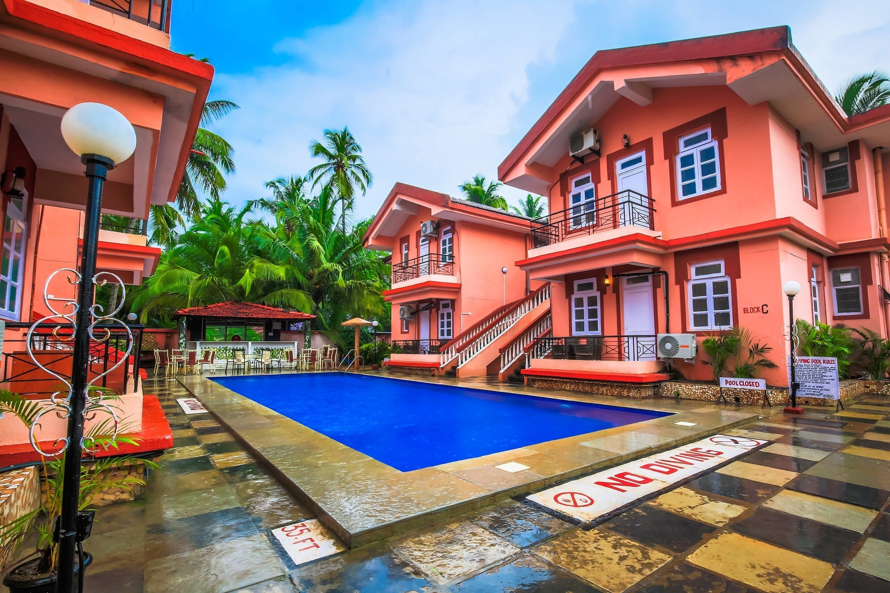 Отель Collection O 15227 Calangute Resort Tio (ex. Resort Tio, Resorte de Tio Carmino, Resort Tio Carmino) 3*