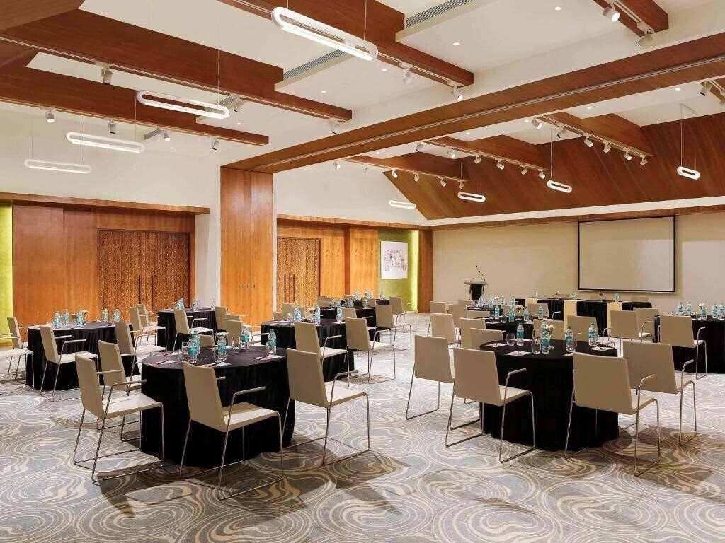 Ibis Styles 4* фотосуреті