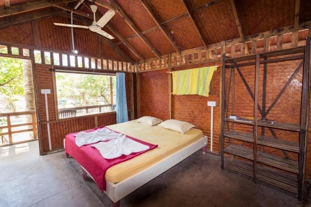 Goan Cafe Beach Resort 2* суреті