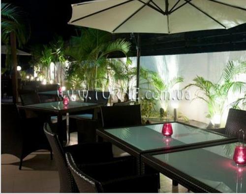 Отель Living Room 3*