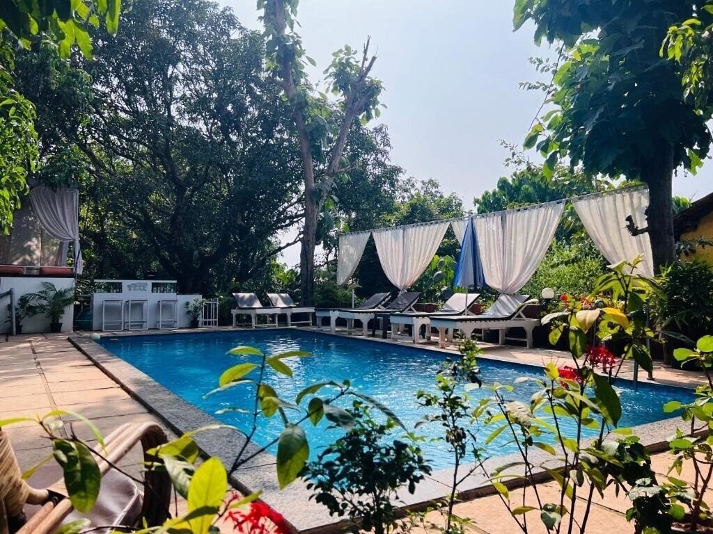 Aaria Hills 2* қонақ үйі