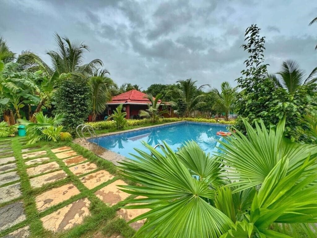 White Truffle Resort 2* қонақ үйі