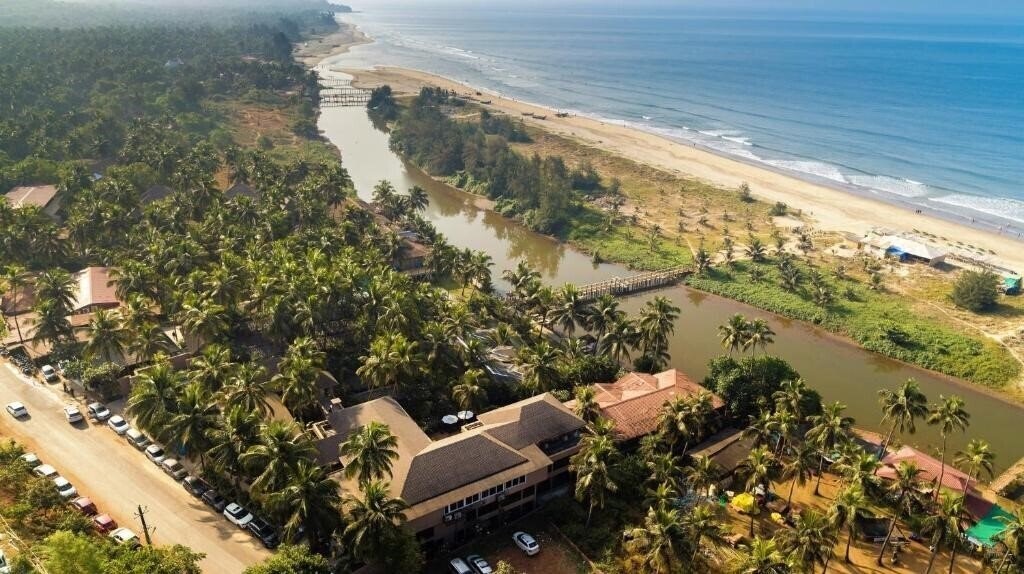 Отель Riva Beach Resort 4*