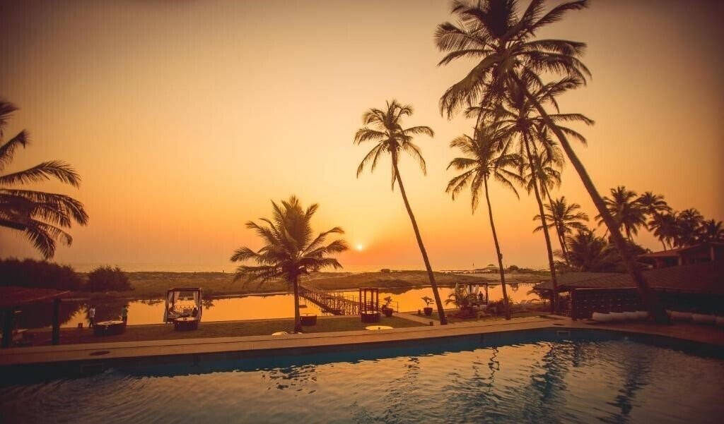 Фото Riva Beach Resort 4*