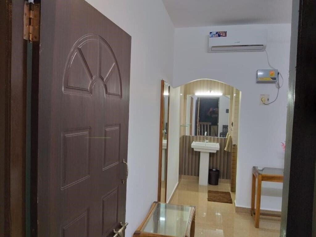 Картинка Oasis Beach Resort 2*