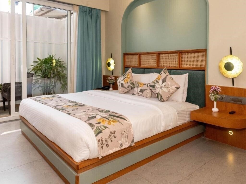 Фото Calangute Towers 3*