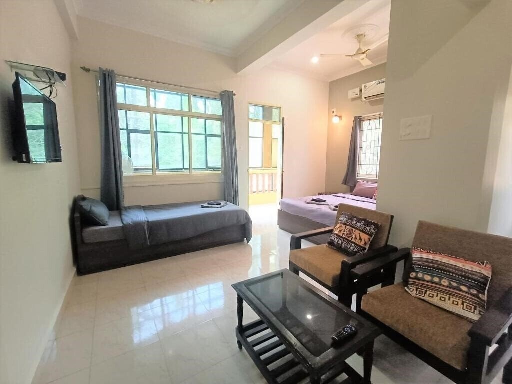 Sun N Moon 1* фотосуреті