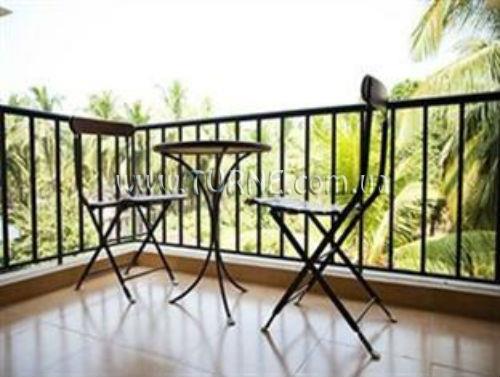 The Treehouse Blue 3* қонақ үйі