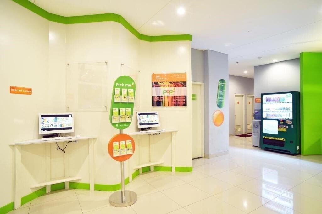 Pop! Hotel Kemang Jakarta 2* суреті