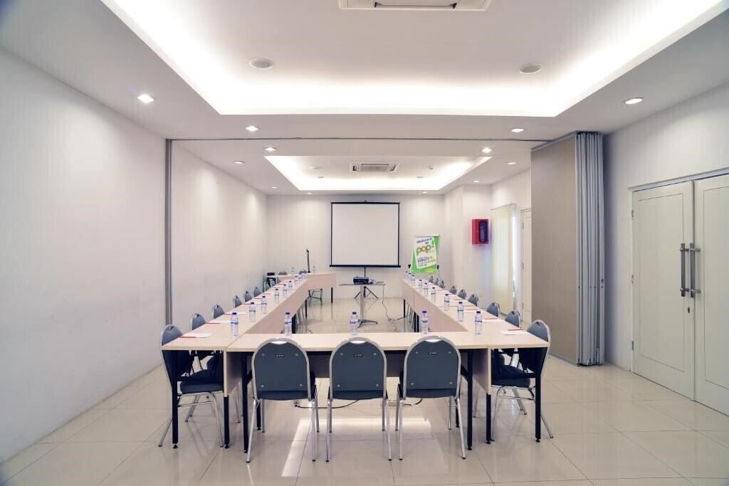 Pop! Tebet Jakarta 2* фотосуреті
