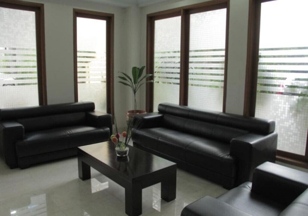 Puri Mega Hotel 1* суреті