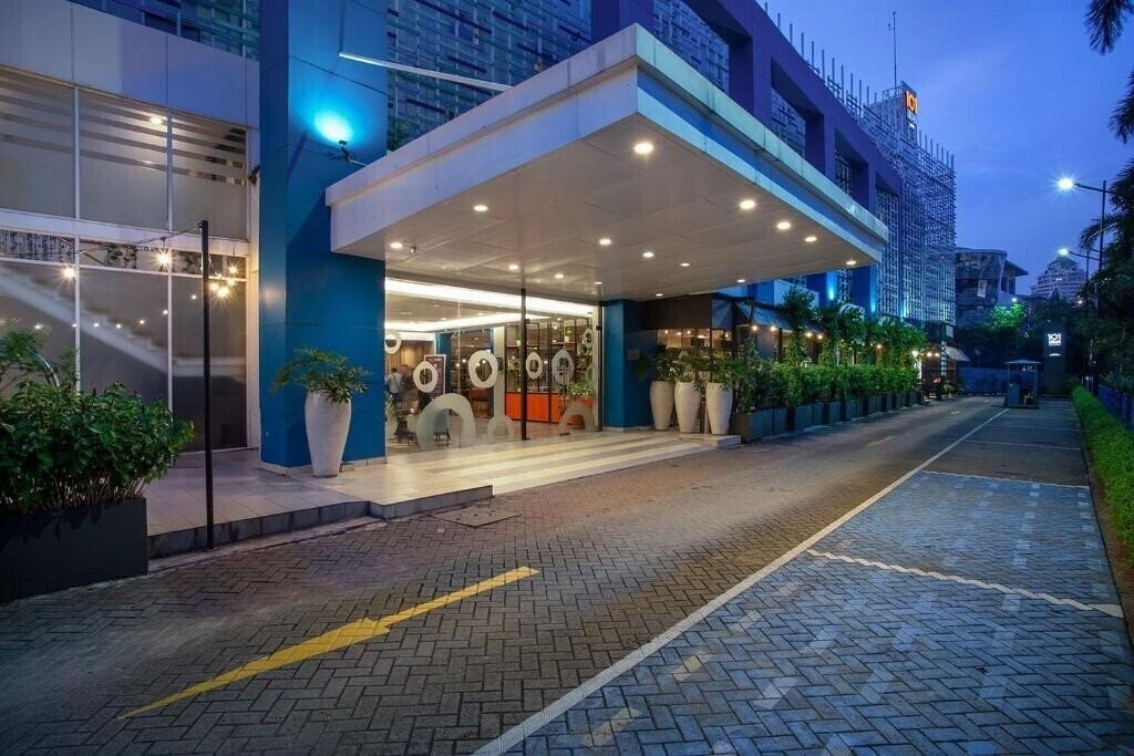 The Bnb Jakarta Kelapa Gading 3* суреті