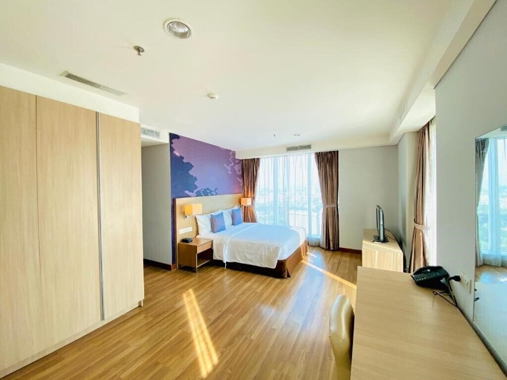 Отель Habitare Rasuna Jakarta 4*