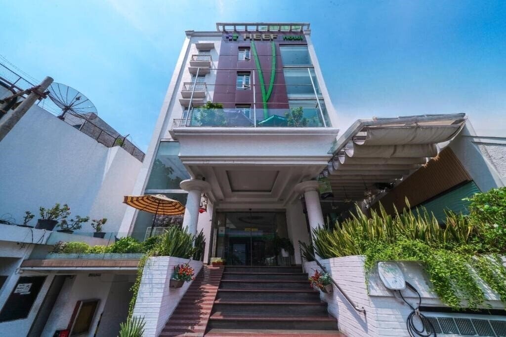Отель Heef Hotel 3*
