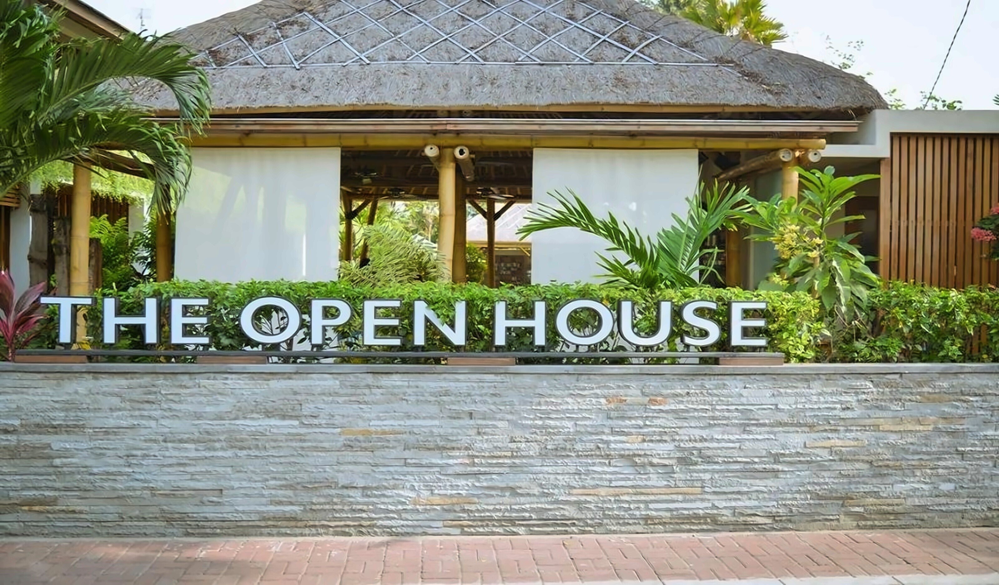 Отель Open House 4*