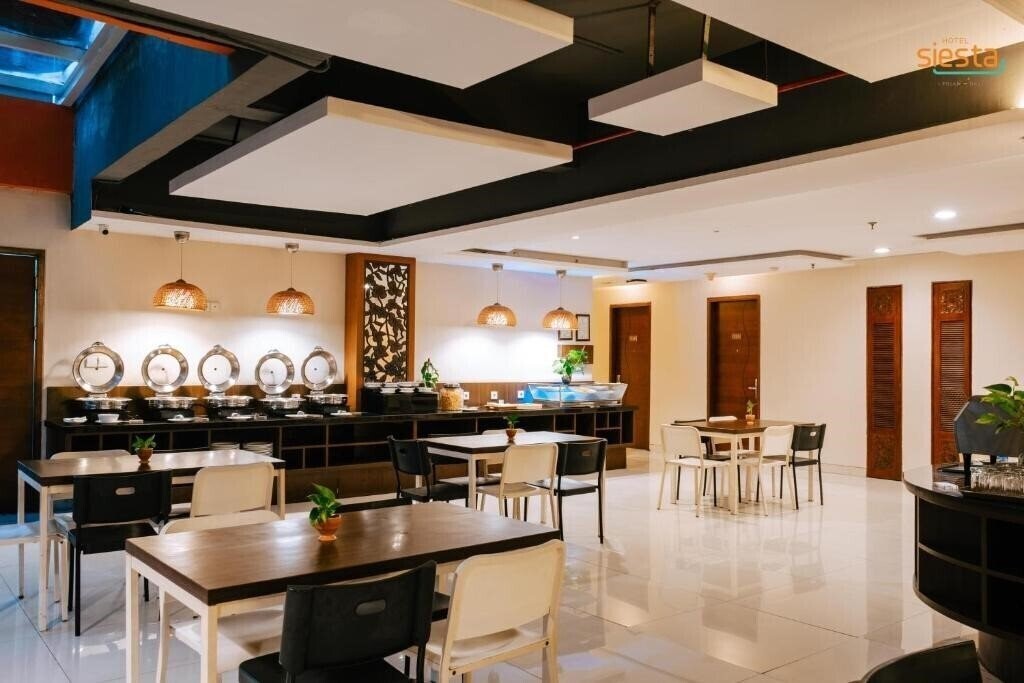 Cipaganti Legian Hotel 3* суреті