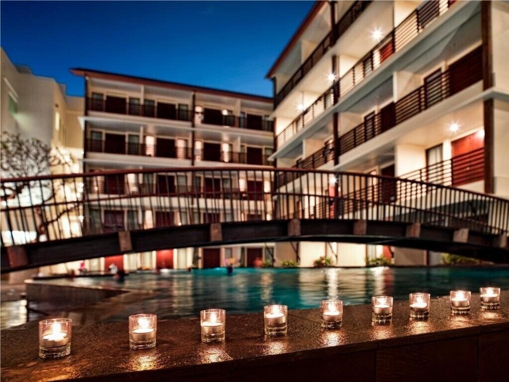 Отель Sun Island Hotel Kuta 4*