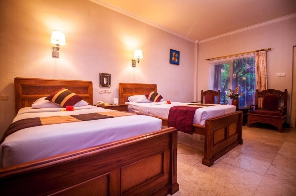 Фото Melasti Kuta Beach Bungalows & SPA 3*