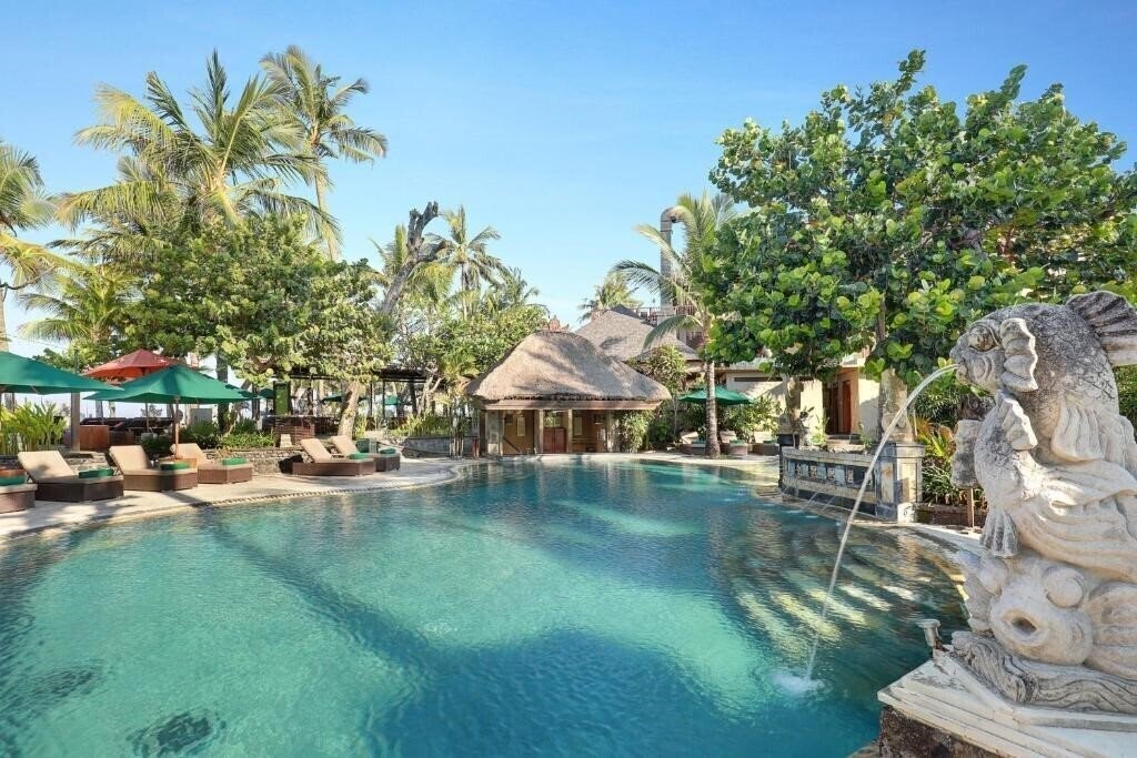 Legian Beach 4* суреті