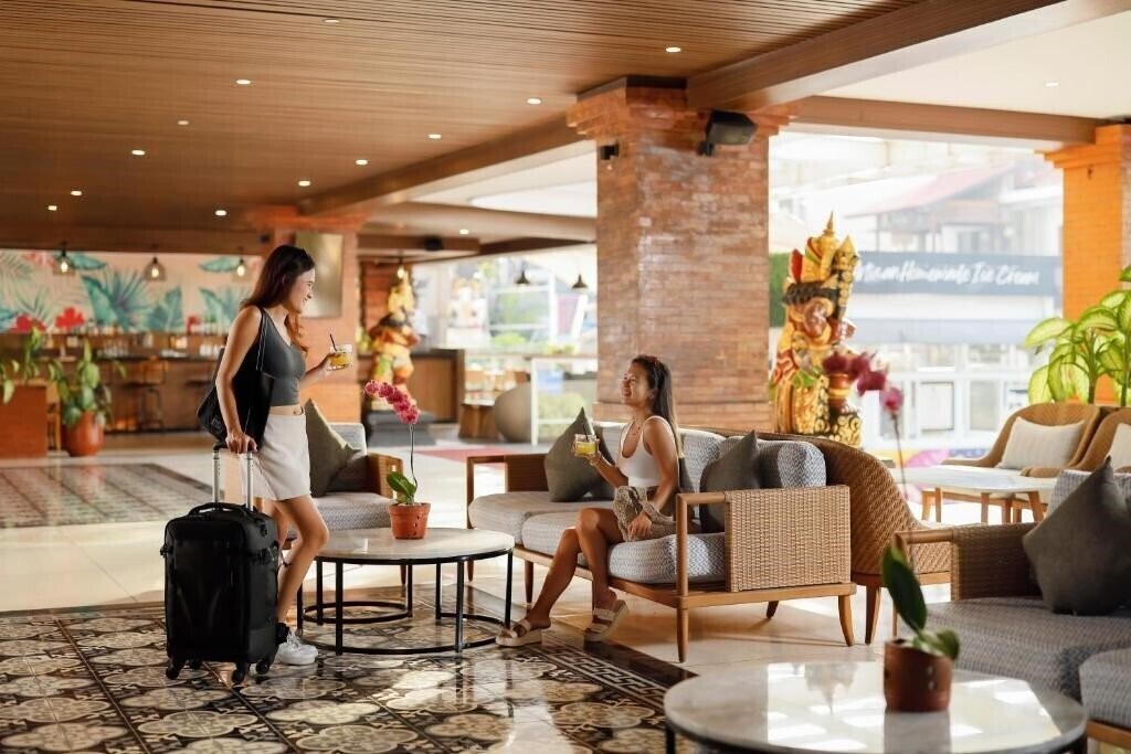 Aston Canggu Beach Resort 4* фотосуреті