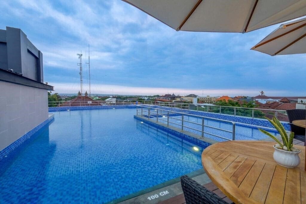 Royal Regantris Kuta (ex. Royal Singosari Kuta) 4* суреті