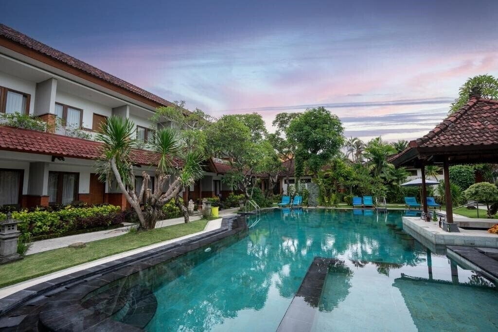 Отель Sinar Bali Hotel 3*