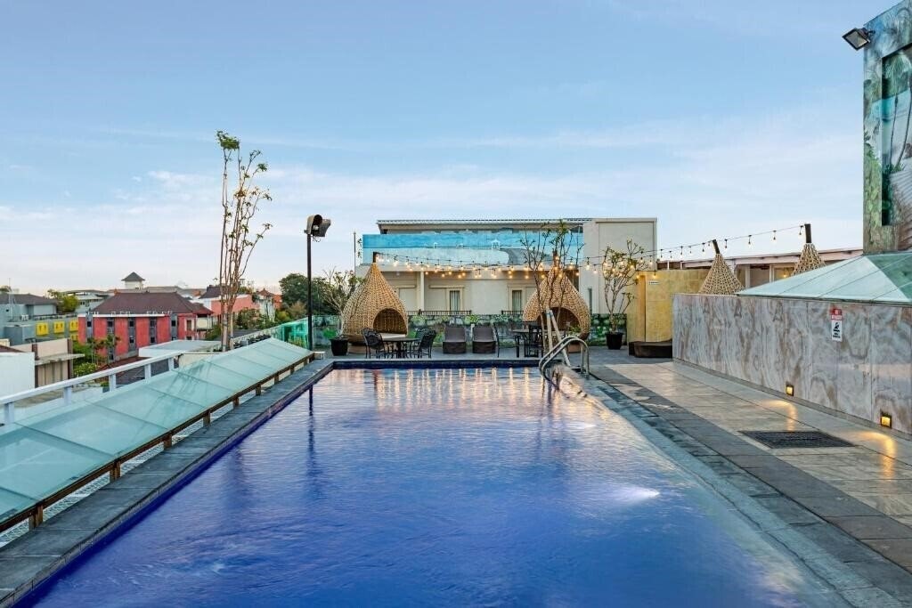 Boss Legian Hotel 3* қонақ үйі