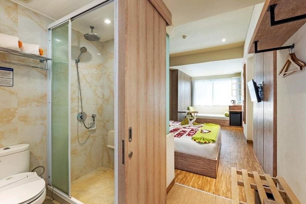 Фото Boss Legian Hotel 3*