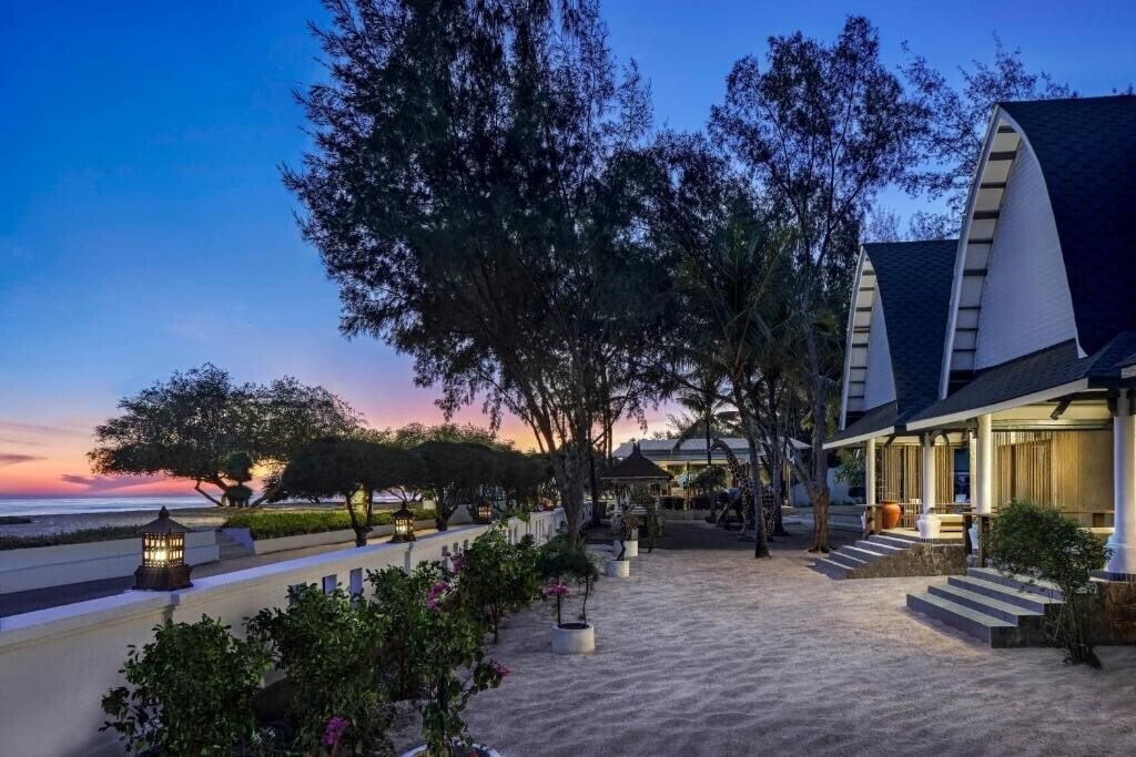 Oceano Jambuluwuk Resort 5* суреті