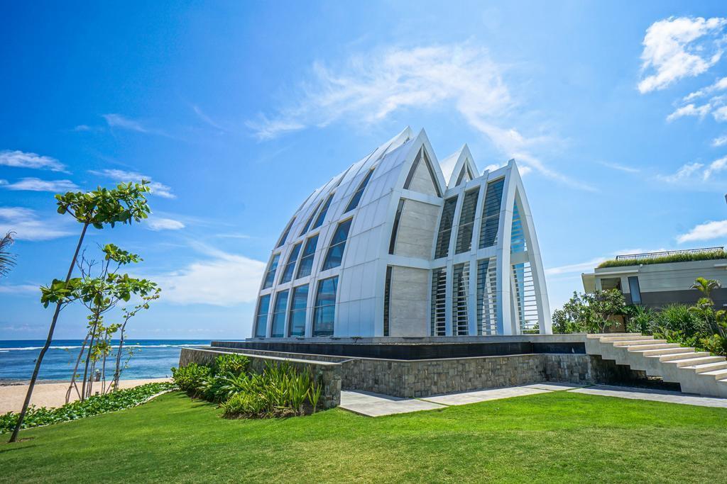 Отель Ritz Carlton Bali 5*