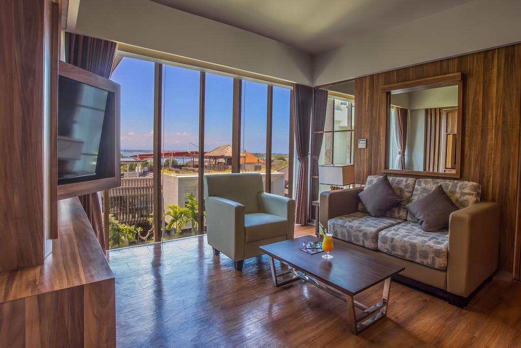 Фото The Lerina Hotel Nusa Dua 3*