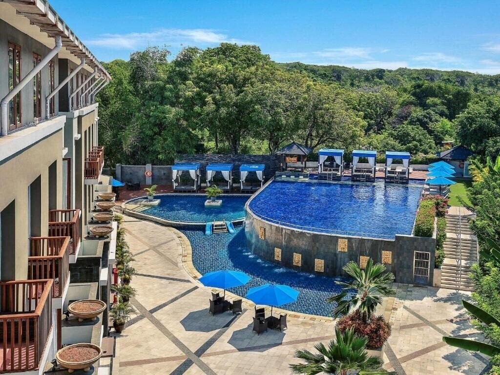 Отель Mercure Bali Nusa Dua 4*