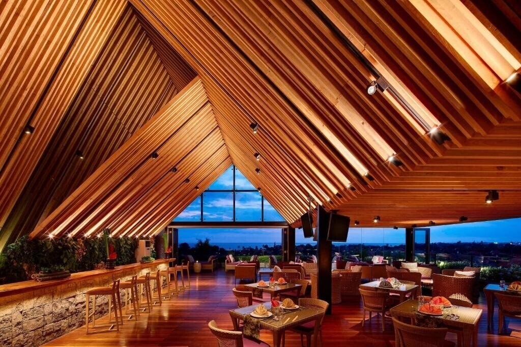 Vasanti Seminyak Resort 4* суреті